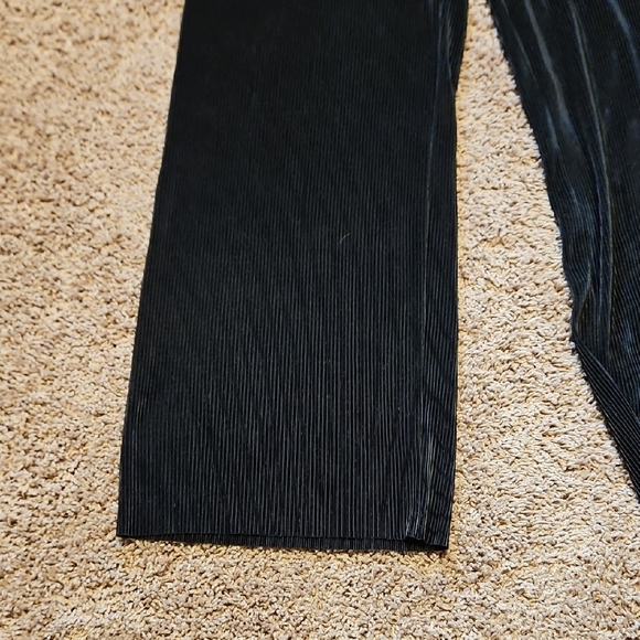 Ro&De Pleated Pull-on Pants - Picture 7 of 8